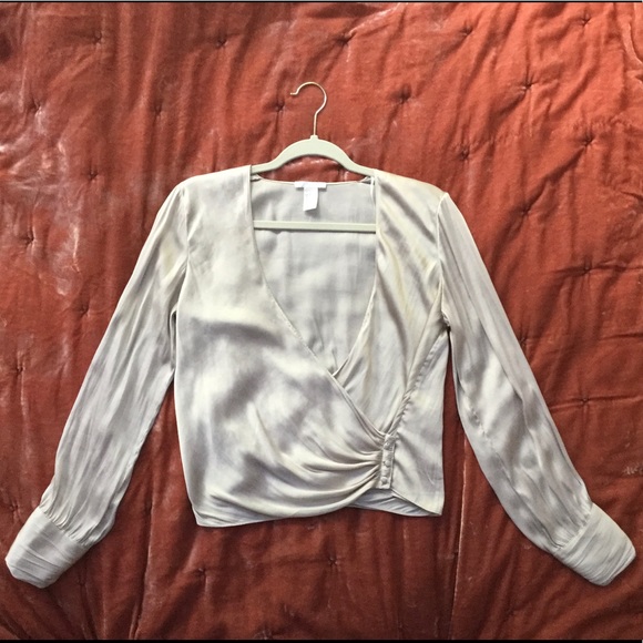 H&M - beige long sleeve blouse - Picture 1 of 6